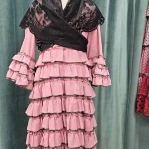 Traje de flamenca niña. Talla 8